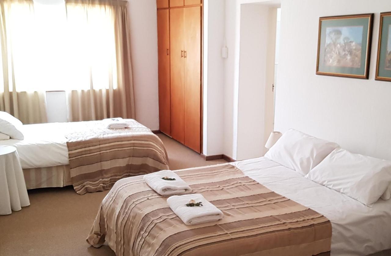 Carlton Heights Guesthouse Middelburg  Kültér fotó