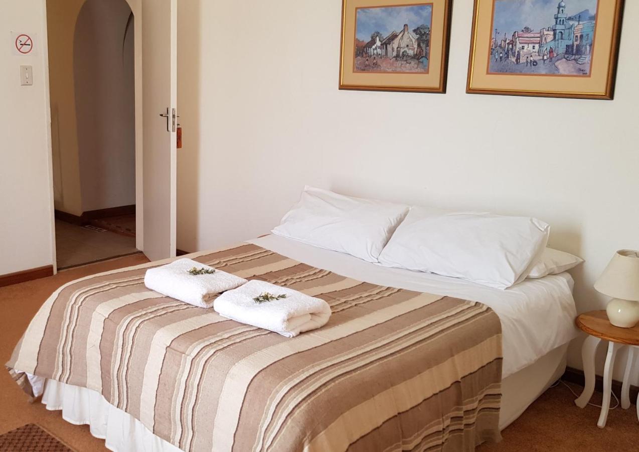 Carlton Heights Guesthouse Middelburg  Kültér fotó